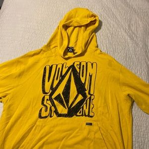 XL volcom pull over hoodie